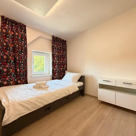 Apartman Park Lesnicki Homely By Bookinghost *