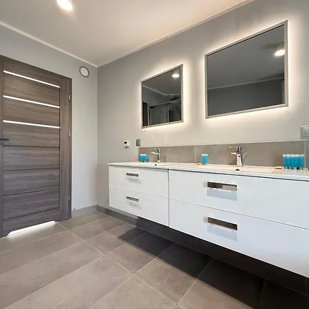 Apartman Park Lesnicki Homely By Bookinghost